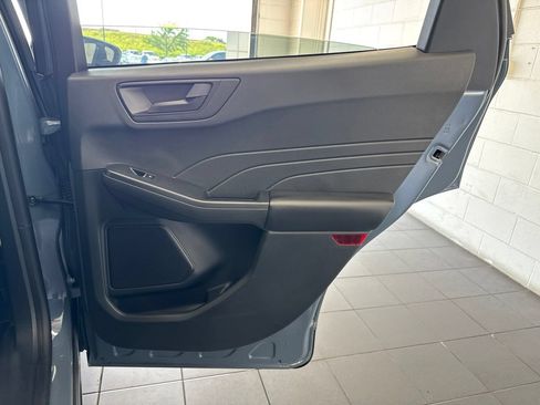 Used 2024 Ford Escape Active AWD/4WD image 47
