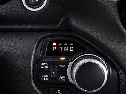 Used 2023 RAM 1500 Big Horn AWD/4WD image 39