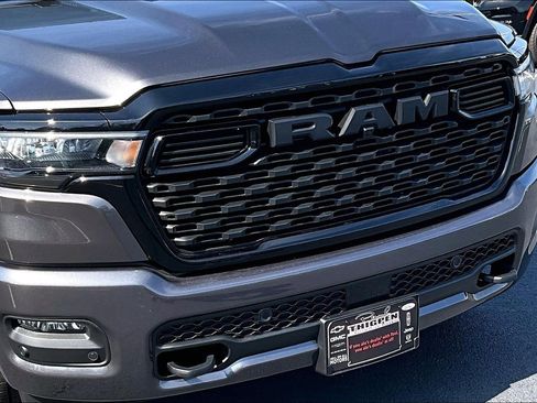 New 2026 RAM 1500 4x4 Crew Cab image 15