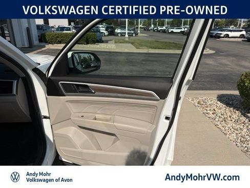 Used 2021 Volkswagen Atlas SEL AWD/4WD image 18