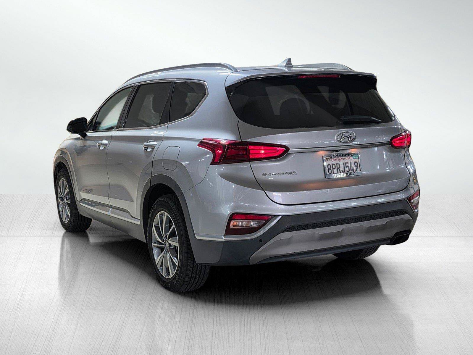 Used 2020 Hyundai Santa Fe SEL w/ Convenience Package FWD image 5