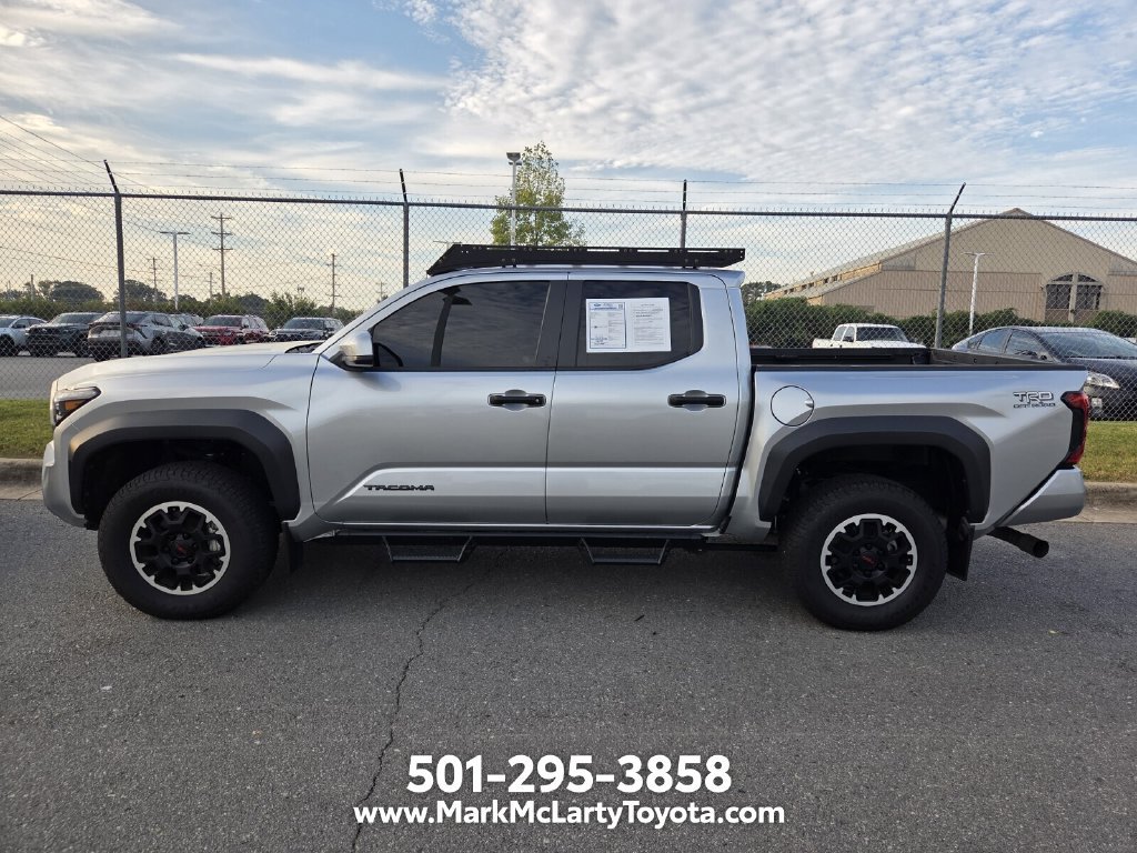 Used 2024 Toyota Tacoma TRD Off-Road AWD/4WD image 6