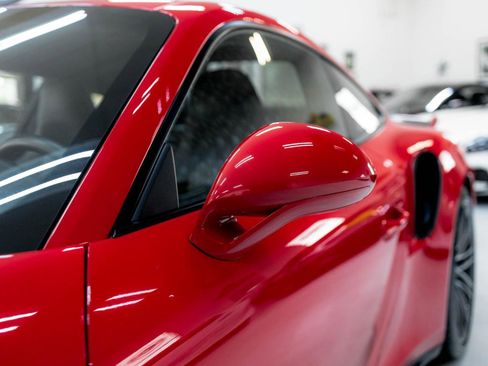 Used 2019 Porsche 911 Turbo S image 20