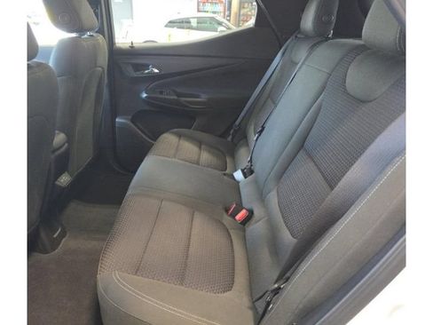 Used 2023 Chevrolet Bolt EUV LT w/ Driver Confidence Package FWD image 6