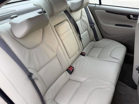 Used 2002 Volvo S60 2.4T image 20