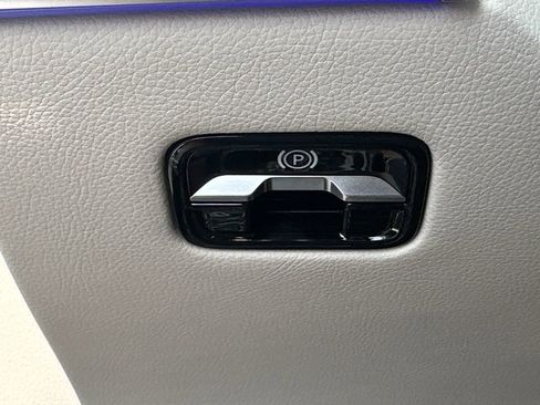 New 2026 Mercedes-Benz S 580 4MATIC Sedan image 34