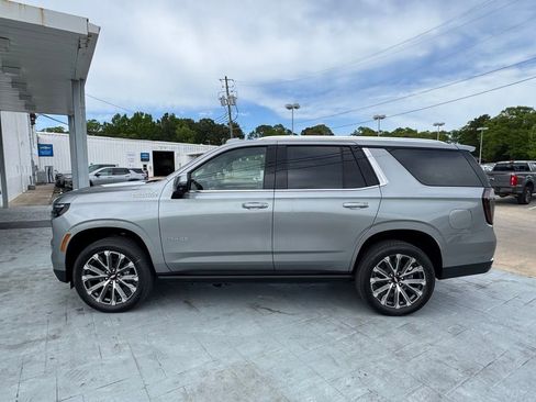 New 2026 Chevrolet Tahoe High Country RWD image 4