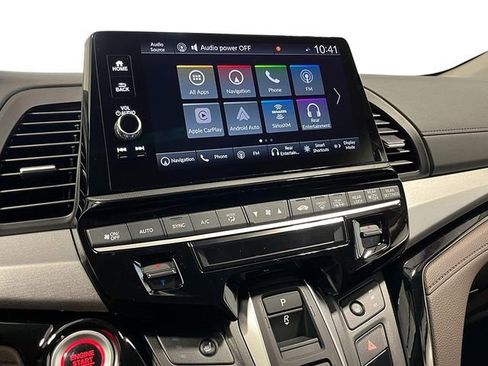 New 2026 Honda Odyssey Touring image 22