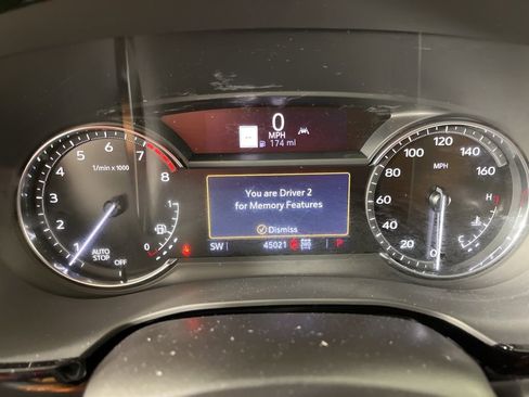 Used 2023 Cadillac XT5 Premium Luxury image 37