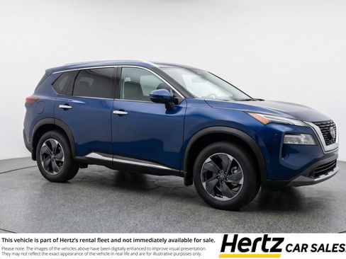 Used 2025 Nissan Rogue SV AWD/4WD image 1