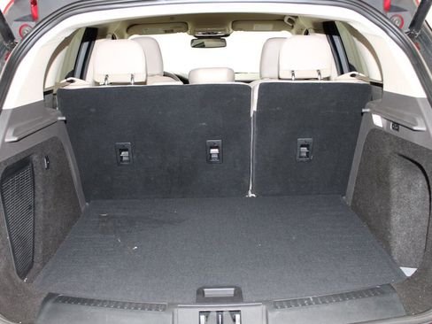 Used 2022 Lincoln Corsair AWD w/ Equipment Group 101A image 13