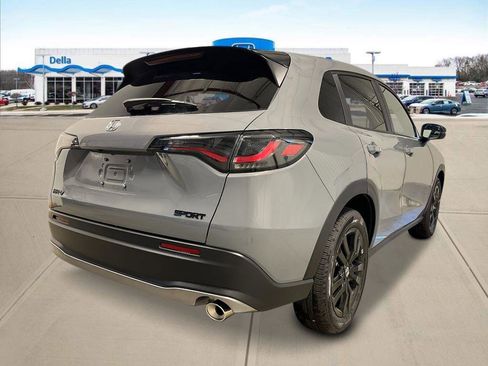 New 2026 Honda HR-V Sport image 3