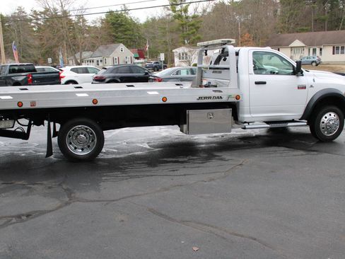 Used 2012 RAM 5500 SLT image 5