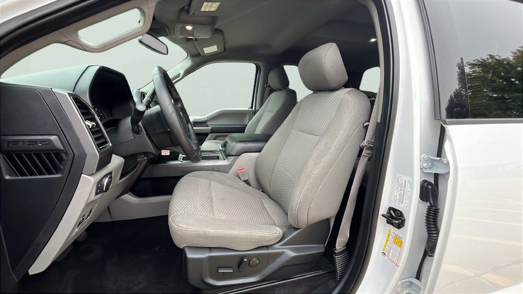 Used 2019 Ford F150 XLT w/ Equipment Group 302A Luxury AWD/4WD image 14