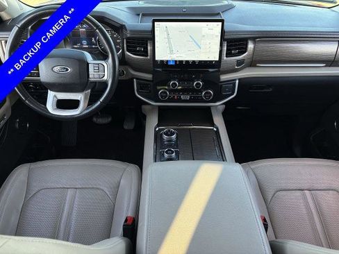 Certified 2023 Ford Expedition Limited image 11