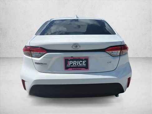 Certified 2026 Toyota Corolla LE FWD image 7