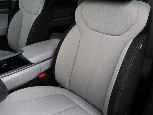 Used 2020 Hyundai Palisade SE FWD image 12