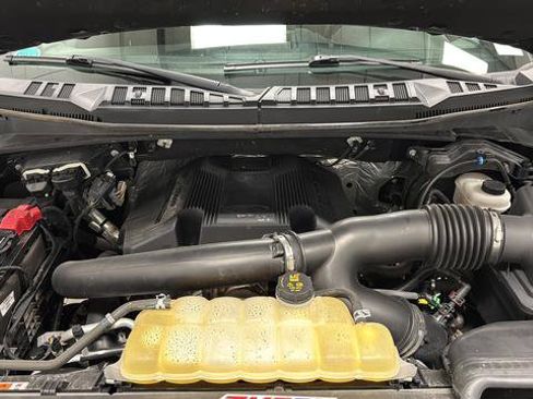 Used 2018 Ford F150 XLT w/ Equipment Group 302A Luxury AWD/4WD image 27