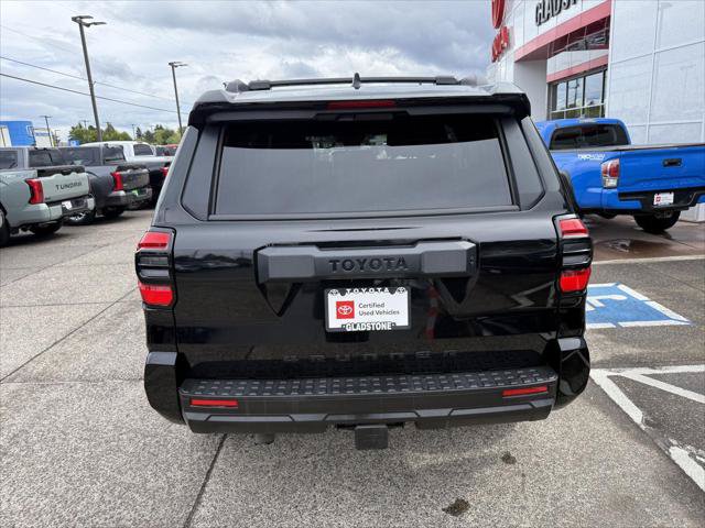 Certified 2025 Toyota 4Runner SR5 AWD/4WD image 6