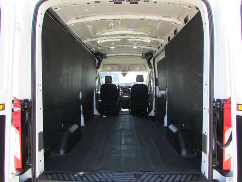 Used 2023 Ford Transit 250 Medium Roof AWD w/ Load Area Protection Package image 27