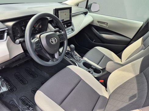 Used 2023 Toyota Corolla LE FWD image 17