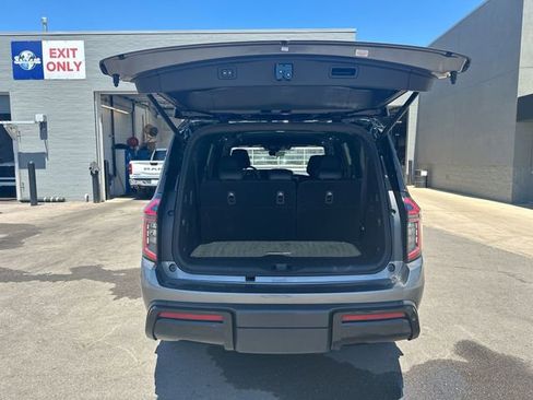 Used 2025 Nissan Armada PRO-4X AWD/4WD image 26