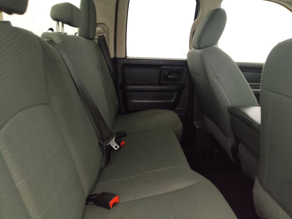Used 2015 RAM 1500 Express w/ Black Ram 1500 Express Group RWD image 19