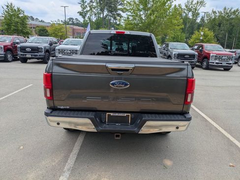 Used 2018 Ford F150 Lariat w/ Equipment Group 502A Luxury AWD/4WD image 5