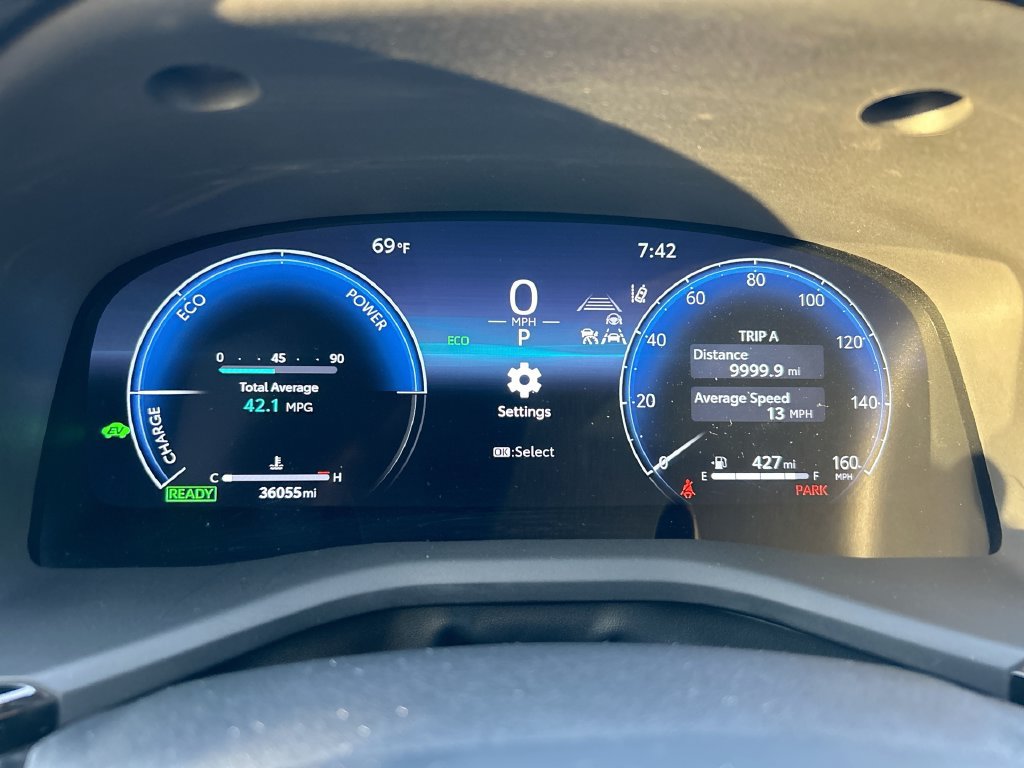 Certified 2025 Toyota Camry XLE FWD image 22