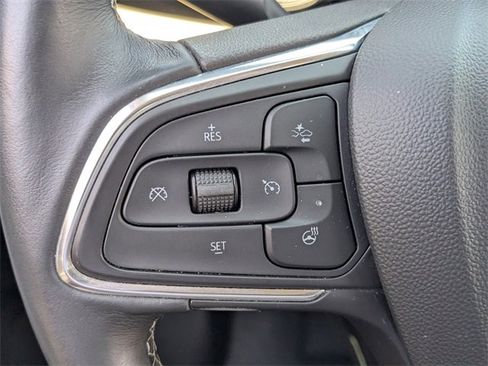 Used 2021 Buick Encore GX Essence w/ Advanced Technology Package image 23