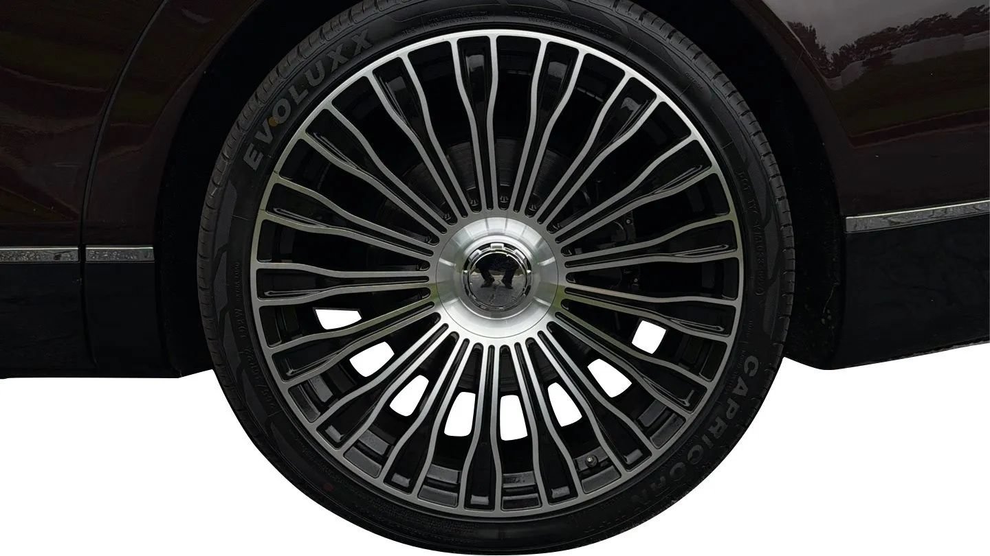 Used 2004 Maybach 57 RWD image 54