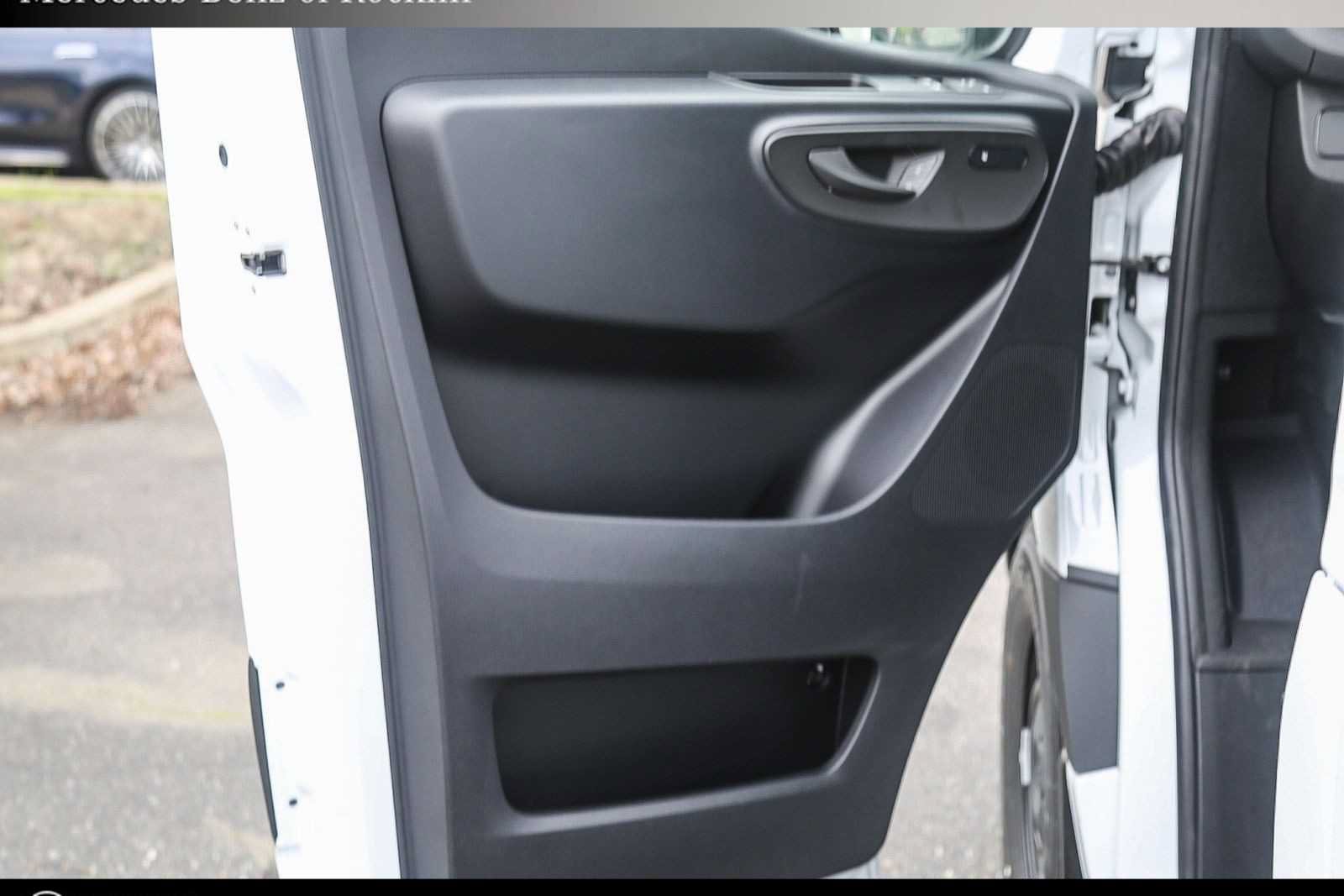 New 2024 Mercedes-Benz Sprinter 2500 image 19