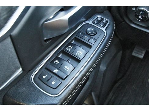 Used 2024 RAM 3500 Big Horn w/ Night Edition AWD/4WD image 21