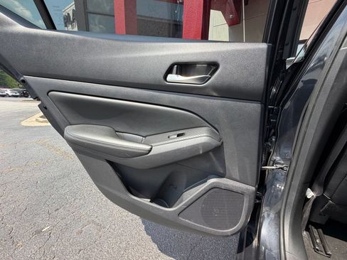 Used 2019 Nissan Altima 2.5 Platinum FWD image 28