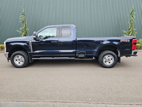 Used 2023 Ford F250 XLT w/ 360-Degree Camera Package image 3