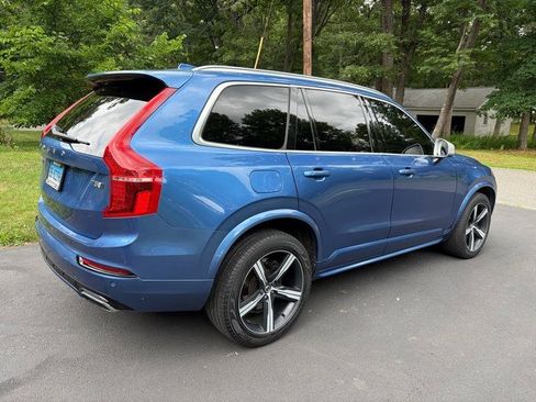 Used 2019 Volvo XC90 T5 R-Design w/ Protection Package AWD/4WD image 5