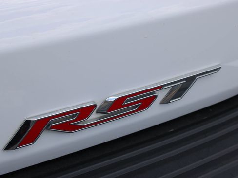 Used 2022 Chevrolet Tahoe RST w/ Luxury Package image 33