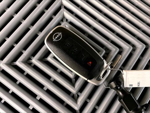 New 2025 Nissan Sentra SV image 39