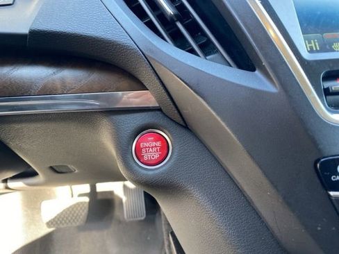 Used 2020 Acura MDX Advance image 16