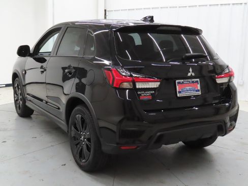 New 2026 Mitsubishi Outlander Sport LE AWD/4WD image 5