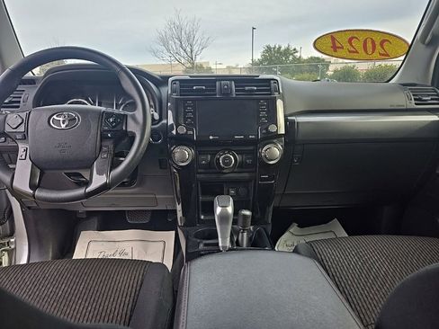 Used 2024 Toyota 4Runner TRD Off-Road image 30