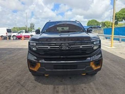 Used 2025 Ford Expedition Tremor AWD/4WD image 4