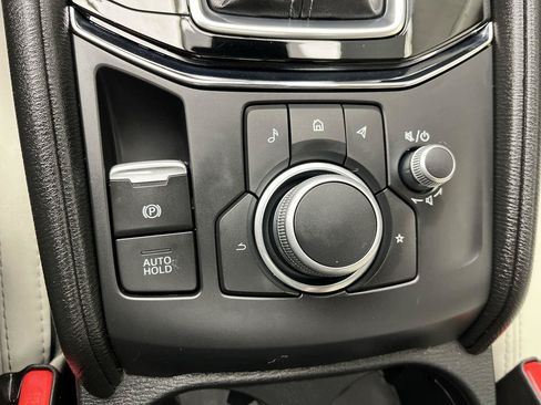 Certified 2024 MAZDA CX-5 AWD 2.5 S w/ Preferred Package image 17
