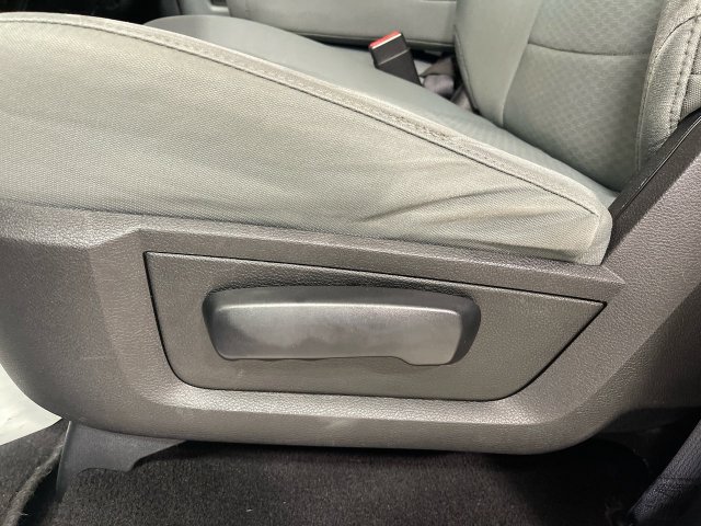 Used 2017 RAM 1500 Classic SLT RWD image 13