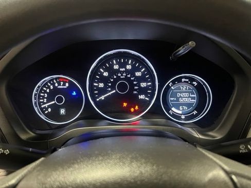 Used 2021 Honda HR-V LX image 27