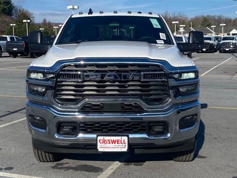 New 2026 RAM 2500 Tradesman w/ Chrome Appearance Group image 10