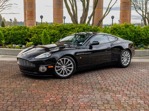 Used 2002 Aston Martin Vanquish RWD image 34