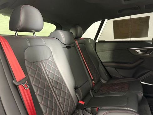 Used 2026 Audi Q8 Prestige image 28