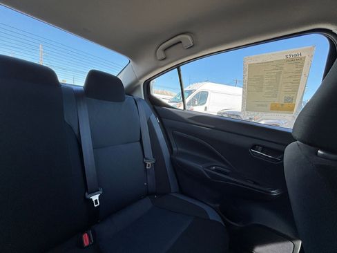 Used 2025 Nissan Versa SV image 37