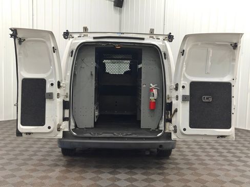 Used 2018 Chevrolet City Express LS image 31